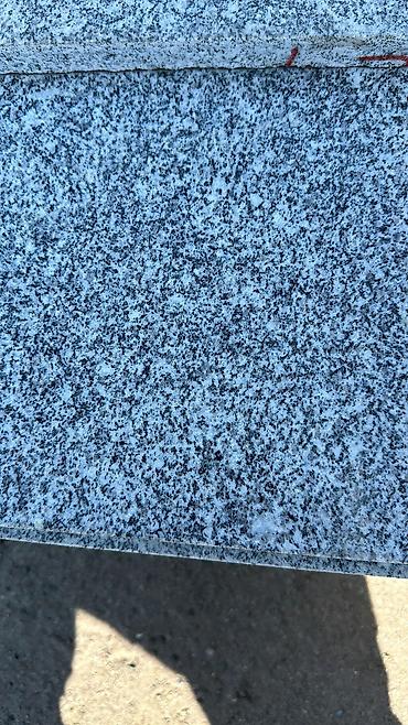 Фасадные гранитные плитки: Гранит оптом и в розницу большой выбор серый черный коричневый — 33