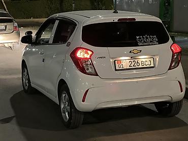 Chevrolet: Chevrolet Spark: 2020 г., 1 л, Вариатор, Бензин, Хэтчбэк — 4