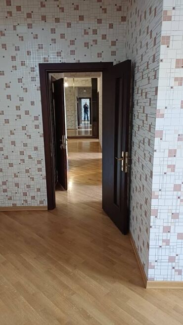 Uzunmüddətli kirayə mənzillər: Xətai Rayonu Həzi Aslanov Metrosuna 7-8 Dəqiqə Yentikili Binada 3 — 8