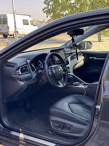 усилитель камри: Toyota Camry: 2021 г., 2.5 л, Автомат, Гибрид, Седан — 8