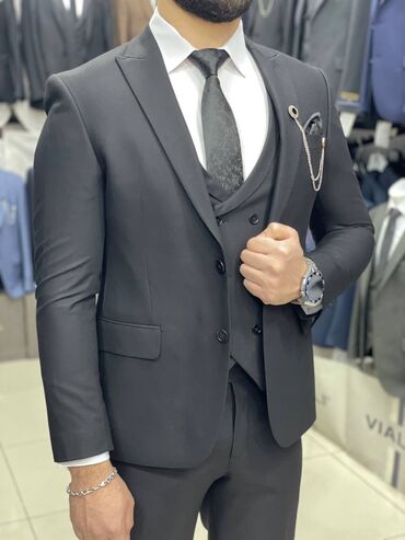 Kostyumlar: Kişi kostyum dəstləri - Klassik və modern kəsimlər: ikicərgəli — 22