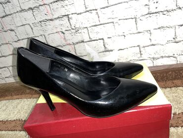 размер 38 туфли: Туфли 38, цвет - Черный