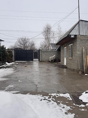 Продажа коттеджей и домов: Село Каирма продается участок 10 соток с домом контейнер 20 тонник — 14