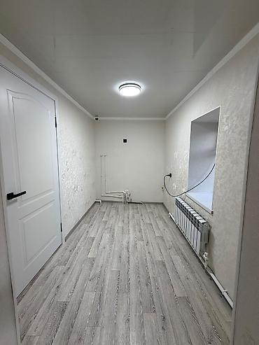 посредники: 3 комнаты, 55 м², 2 соток, Бишкек, Красный Строитель ж/м Собственник — 10