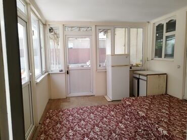 я ищу дом в аренду: 45 м², 2 комнаты, Подвал, погреб, Забор, огорожен