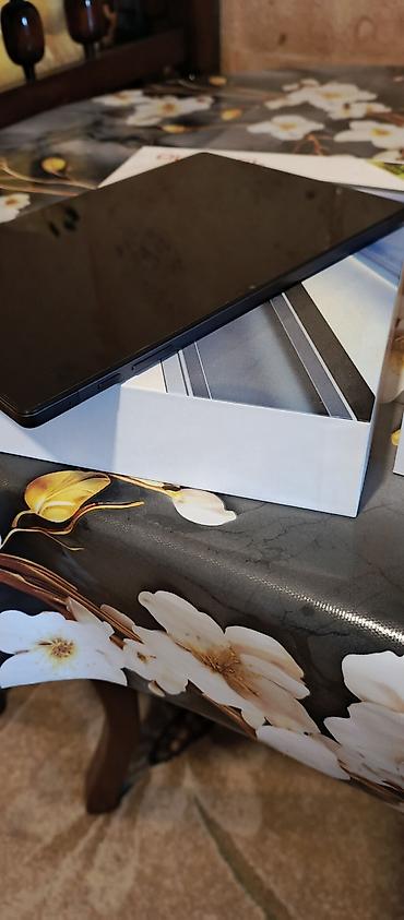 Digər planşetlər: Oukitel planşet Çox az və səliqəli işlədilib. Xüsusiyyətlər: - — 2