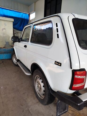 VAZ (LADA): VAZ (LADA) 4x4 Niva: 1.7 l | 2010 il 264316 km — 4