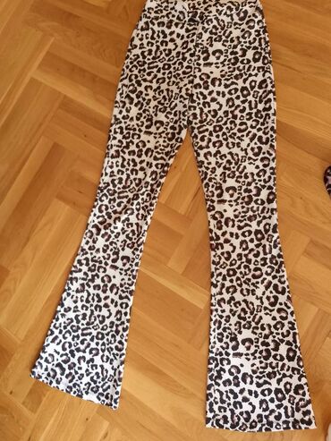 pvc pantalone: M (EU 38), Normalan struk, Zvoncare