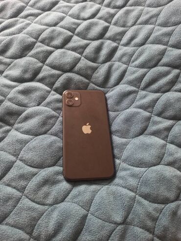 ilkin odenissiz iphone: IPhone 11, 128 GB, Qara, Face ID