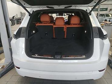wuling mini ev: Lixiang L7: 2025 г. — 5
