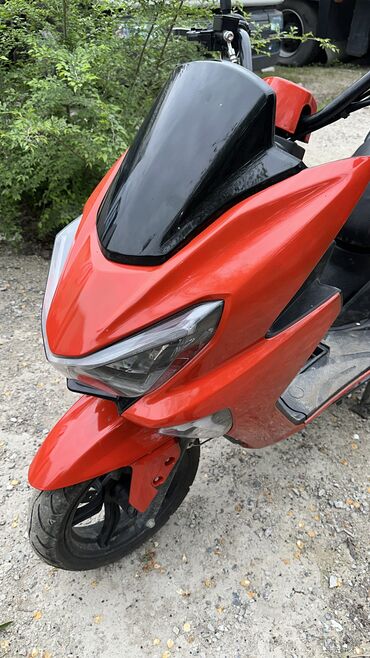 Мотоциклдер жана мопеддер: Макси скутер 150 куб. см, Бензин, Колдонулган