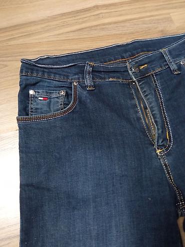 Farmerke: Muške farmerke, tamno plavi denim sa blagim izbledelim efektom — 3