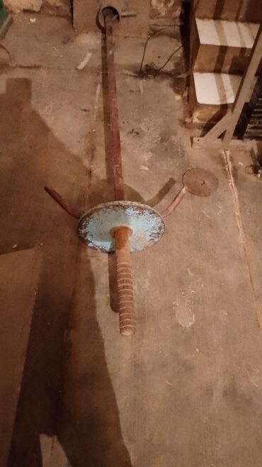 Digər trenajorlar: Evdə və ya kiçik zalda istifadə üçün qalın metal karkaslı fitness — 13