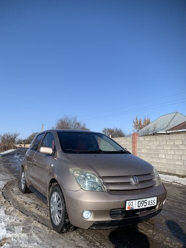 Toyota: Toyota ist: 2003 г., 1.5 л, Автомат, Бензин, Хэтчбэк