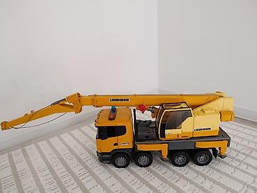 Оюнчуктар: Игрушечный автокран Liebherr (лицензионная модель Bruder) производства — 4