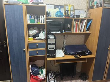 мебель бишкек столы и стулья фото цены: Детская гарнитура, Б/у, Для мальчика, цвет - Синий, Самовывоз