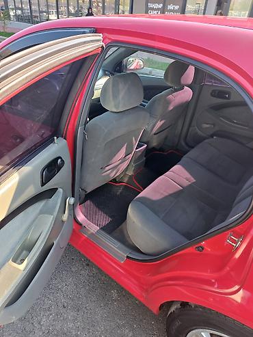 Chevrolet: Chevrolet Lacetti: 2005 г., 1.4 л, Ручные, Бензин, Хэтчбэк at lalafo.kg — 7 Chevrolet: Chevrolet Lacetti: 2005 г., 1.4 л, Ручные, Бензин, Хэтчбэк — 7