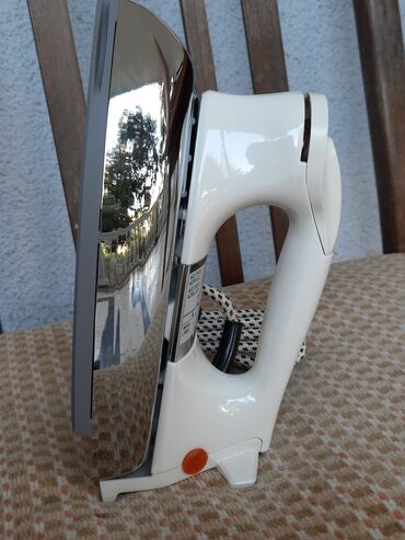 Ütülər və buxarlayıcılar: Əl buxarlayıcısı, Kredit yoxdur, Ünvandan götürmə — 12