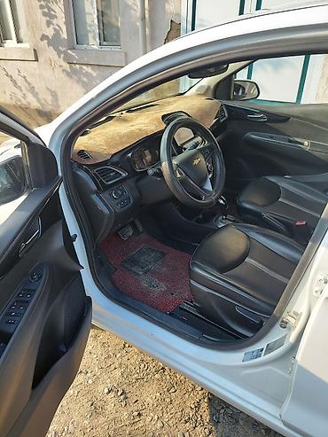 портер вукуп: Chevrolet Spark: 2020 г., 0.1 л, Автомат, Бензин, Хэтчбэк — 8