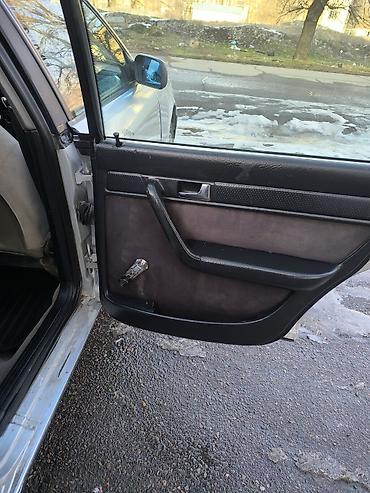 Audi: Audi 100: 1991 г., 2.3 л, Механика, Бензин, Седан — 13