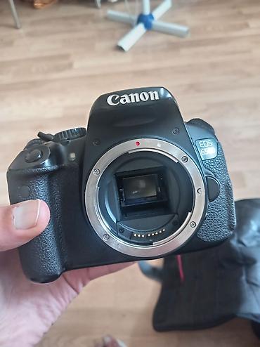 canon eos 2000d: Səliqəli istifadə olunub. Təcili pul lazımdır, ona görə — 4