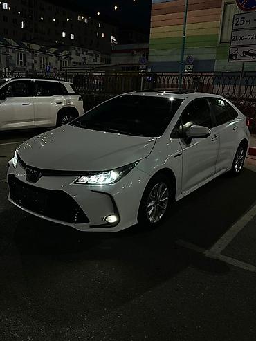 тайота литайс: Toyota Corolla: 2022 г., 1.8 л, Автомат, Гибрид, Седан — 1