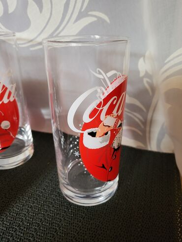 Čaše: Case nove,vintaz Coca Cola francuske. Nove case,sve na njima odsjaj — 11