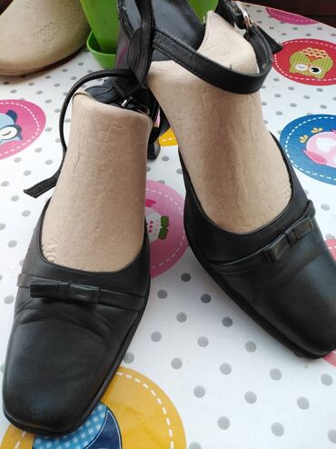 italijanske kozne sandale: Sandale, 38