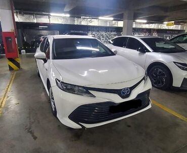 работа в оше продавец: Toyota Camry: 2018 г., 2.5 л, Автомат, Гибрид, Седан