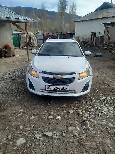 Chevrolet Cruze: 2014 г., 1.8 л, Кол менен иштөөчү, Бензин, Универсал — 4