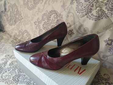 salonke zara: Salonke, Comfort by Elly Shoes, 39