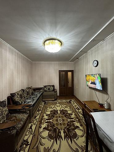 one room: Продается 2 комн.кв. в районе гостиницы. 4 эт. из 5 не угловой. Центр — 10