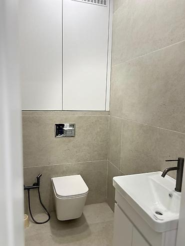 Ремонт под ключ: Современная ванная/санузел под ключ в минималистичном стиле. - — 4