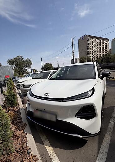 bye e5: Changan Qiyuan Q05: 2026 г., 1.5 л, Автомат, Электромобиль, Кроссовер — 1