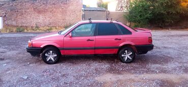 газ авто: Volkswagen Passat: 1991 г., 1.8 л, Механика, Газ, Седан