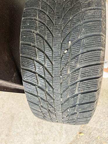 winter: Шины 235 / 45 / R 18, Зима, Б/у, Комплект, Легковые, Корея, Kumho — 1
