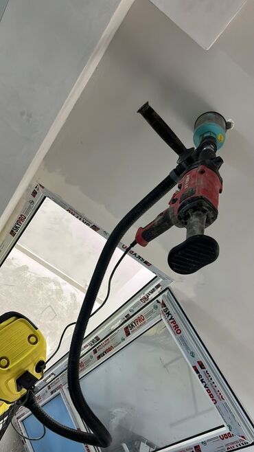 требуется электрик для ремонта квартиры: Алмазное бурение отверстий в бетоне без пыли - Профессиональное