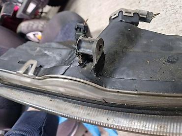 bisage za motor: DESNI FAR ZA OPEL ASTRA G | Svi delovi za Opel vozila : Astra G H — 4