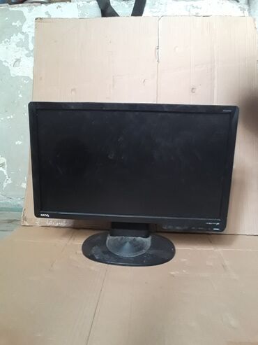 Monitorlar: Monitor ehtiyyət hissələr kimi satılır.
Продаётся монитор на запчасти