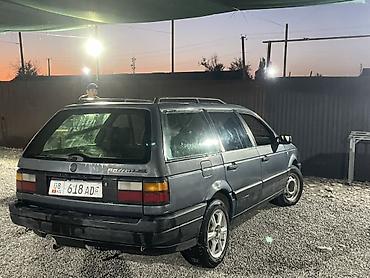 a8 d2: Volkswagen Passat Variant: 1988 г., 1.6 л, Механика, Бензин, Универсал — 1