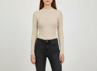 modne bluzki plus size: Sinsay, Жіноча блуза, розмір M