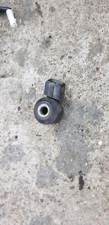 K12/1,2B KNOCK SENZOR ZA NISSAN MICRA OD 2003. DO 2010. GOD