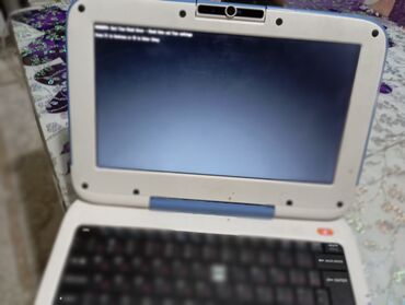 Digər noutbuklar və netbuklar: Intel Celeron, 4 GB, 15.6 "