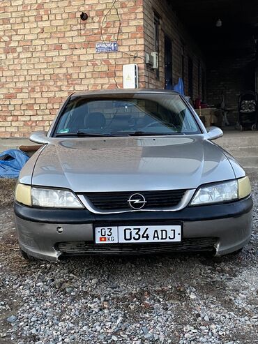 Opel: Opel Vectra: 1998 г., 1.6 л, Автомат, Бензин, Седан