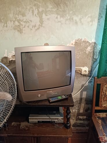 Teze televizorlar satiram tecili pul lazimdi