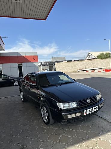 паасат: Volkswagen Passat: 1994 г., Бензин, Седан — 2