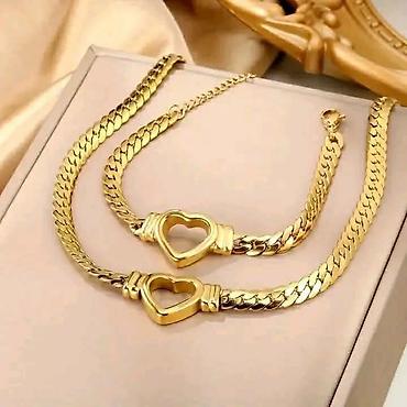 rajsferslus: Set za nju 💃
Ogrlica+narukvica 👑
✨️💫Cena seta 2500 din
💋 — 4