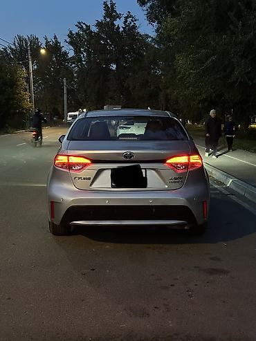 Toyota: Toyota Levin: 2020 г., 1.8 л, Вариатор, Гибрид, Седан — 7