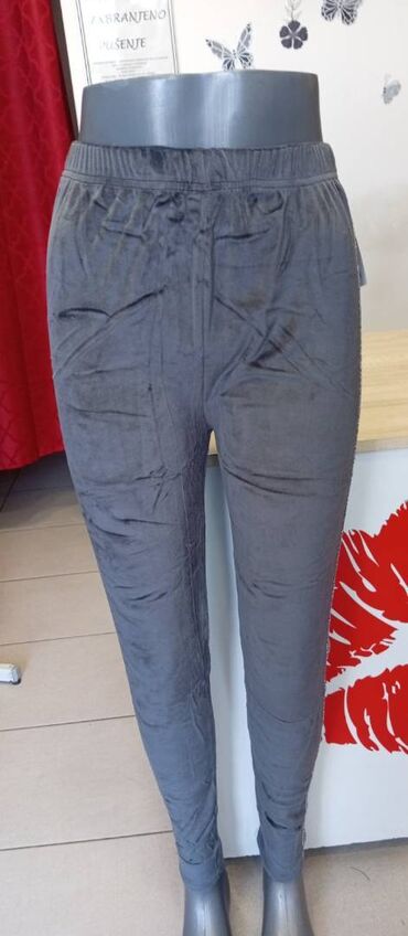 Donji deo: Ženske trenerke pliš elastin vel. S. M. L. Xl. Cena 999din — 7