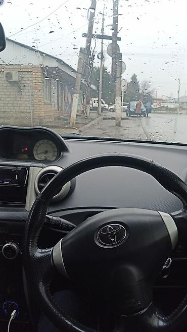 Toyota: Toyota Ist: 2003 г., Автомат, Хэтчбэк — 1